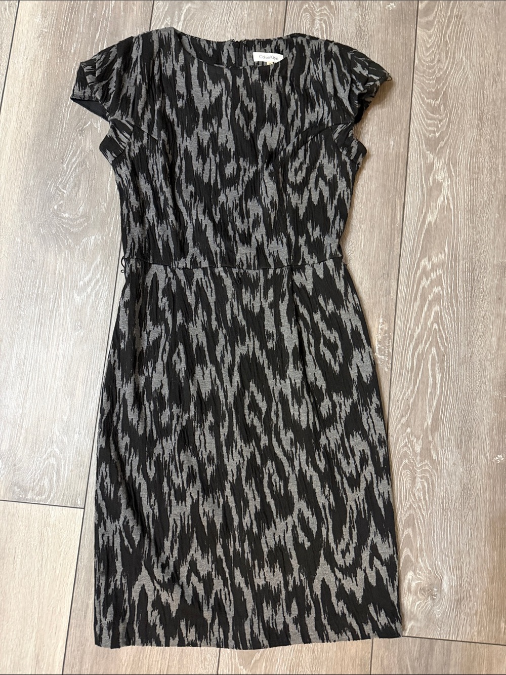 Calvin Klein Black & Gray Abstract Midi Dress